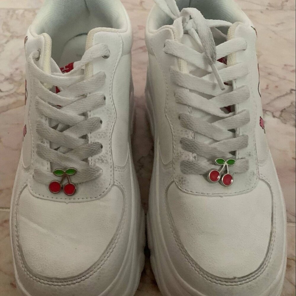 Cute Sanrio Primark x Hello Kitty Cherries Platform Sneaker Shoes US 6